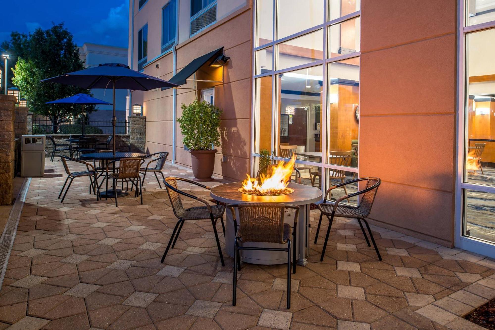 Fairfield Inn And Suites By Marriott Birmingham Pelham/I-65 Zewnętrze zdjęcie