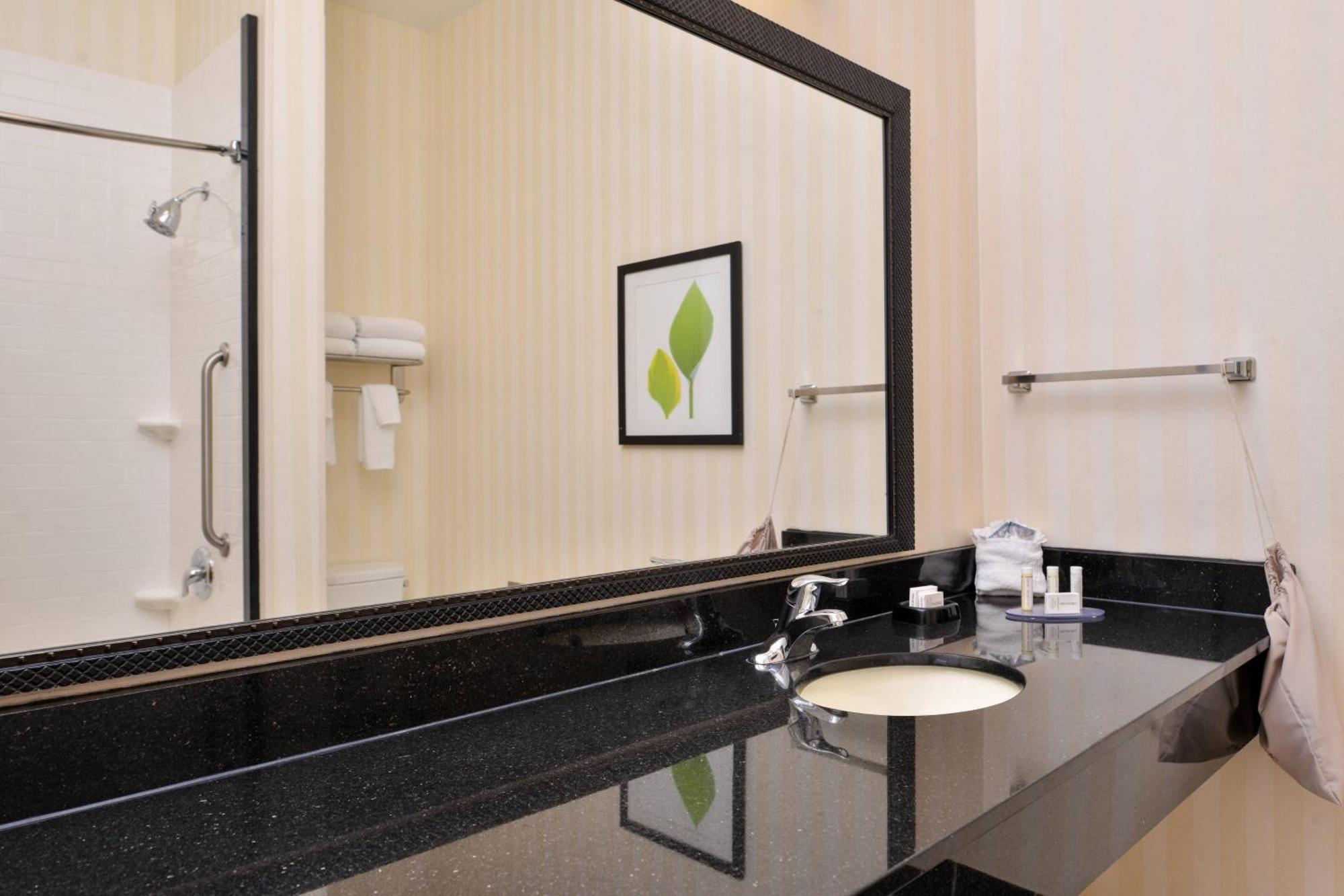 Fairfield Inn And Suites By Marriott Birmingham Pelham/I-65 Zewnętrze zdjęcie
